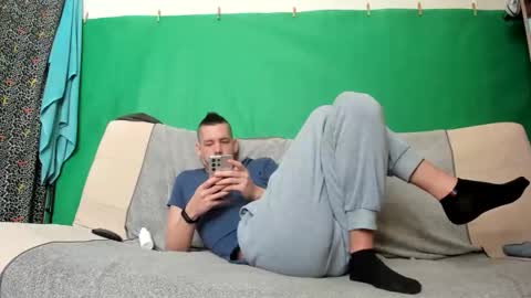 Virg Lszl online show from 04-29-26, 09:57