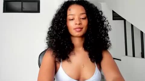 Snapshot of teles10 chatting on 02-07-25, 02:47 Teles2023 online show from 02-07-25, 02:47