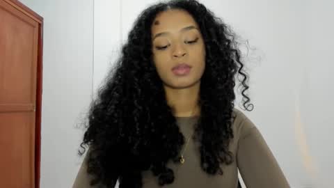 Snapshot of teles10 chatting on 10-15-25, 07:41 Teles2023 online show from 10-15-25, 07:41