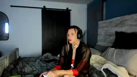 Temporary Ashley online show from 12-23-25, 03:37