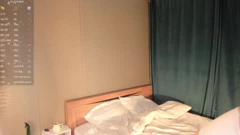 Snapshot of tempt_for_you chatting on 01-29-25, 12:35 Megan online show from 01-29-25, 12:35