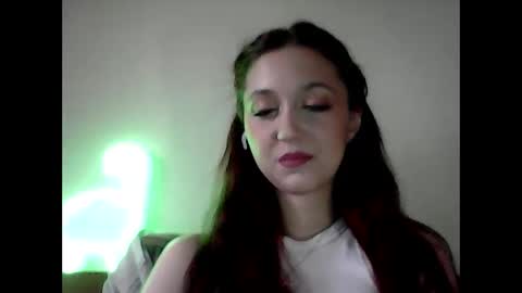 Snapshot of temptingvision chatting on 02-09-25, 12:41 temptingvision online show from 02-09-25, 12:41