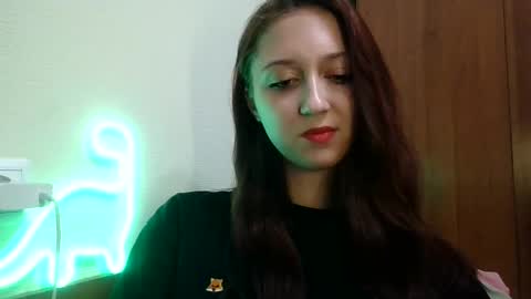 Snapshot of temptingvision chatting on 03-06-25, 04:49 temptingvision online show from 03-06-25, 04:49