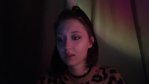 Snapshot of temptingvision chatting on 11-15-25, 06:37 temptingvision online show from 11-15-25, 06:37