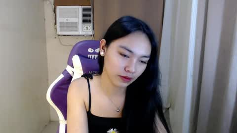 YOGIRL MAXINE online show from 07-28-26, 05:14