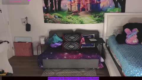 Gaia online show from 12-04-24, 05:16