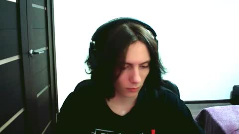 Snapshot of temptvelvet chatting on 09-08-25, 07:35 temptvelvet online show from 09-08-25, 07:35