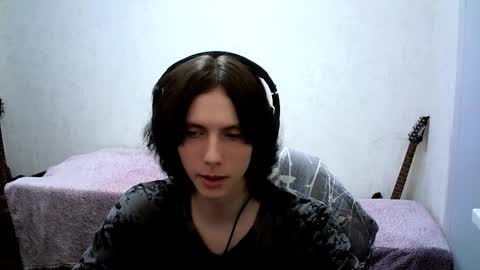 Snapshot of temptvelvet chatting on 09-20-25, 01:23 temptvelvet online show from 09-20-25, 01:23