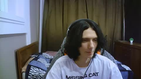 Snapshot of temptvelvet chatting on 10-29-25, 03:03 temptvelvet online show from 10-29-25, 03:03