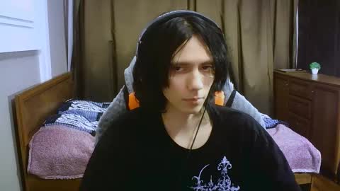 Snapshot of temptvelvet chatting on 11-02-25, 04:09 temptvelvet online show from 11-02-25, 04:09