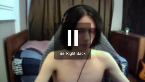 Snapshot of temptvelvet chatting on 12-02-25, 02:45 temptvelvet online show from 12-02-25, 02:45