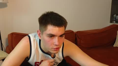 Amanda and Kenny online show from 02-08-25, 06:33