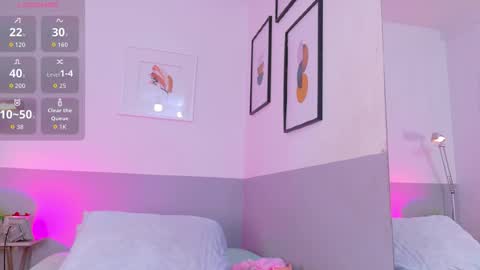 Snapshot of tendermommy chatting on 10-15-25, 01:22 Tatiana online show from 10-15-25, 01:22