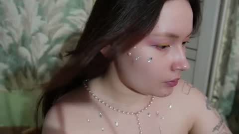 tendre_amelia online show from 07-25-26, 07:00
