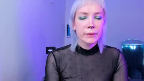 Snapshot of tenebrise chatting on 06-07-26, 04:27 Kira online show from 06-07-26, 04:27