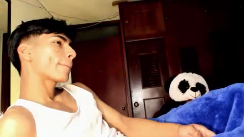 Snapshot of teo_369 chatting on 05-09-26, 03:06 Teo online show from 05-09-26, 03:06
