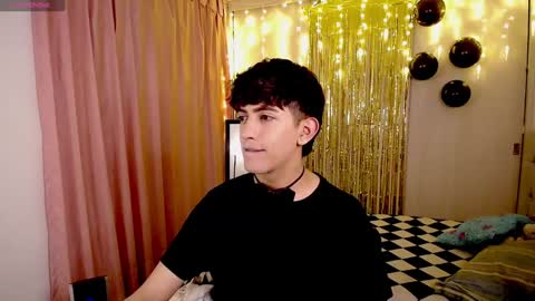 teo brown Independent model online show from 12-31-24, 08:45