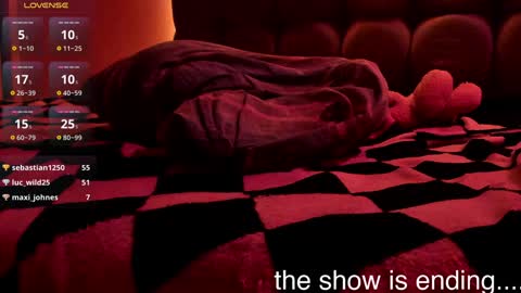 teo brown Independent model online show from 01-11-25, 09:57