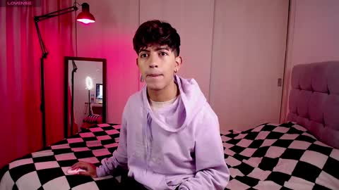 teo brown Independent model online show from 01-14-25, 01:28