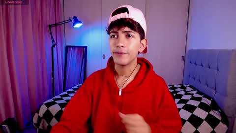 teo brown Independent model online show from 01-31-25, 04:59