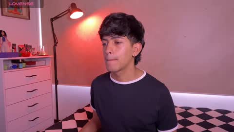 teo brown Independent model online show from 09-16-25, 09:27