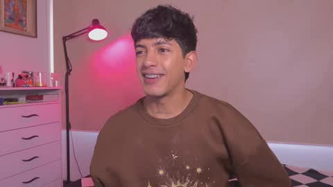 teo brown Independent model online show from 10-24-25, 01:40