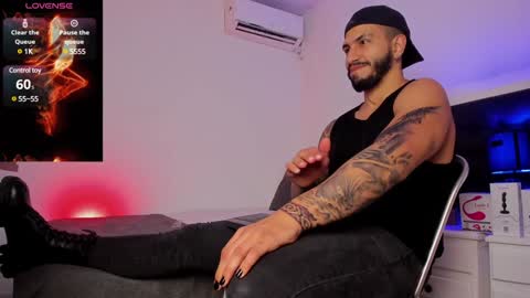 Teo Ferrer online show from 01-17-25, 09:06