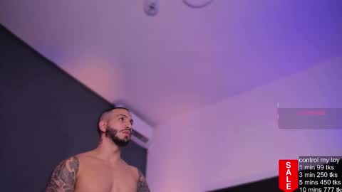 Teo Ferrer online show from 10-21-25, 08:42