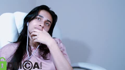 Snapshot of ter23m chatting on 12-12-24, 03:16 Lisa online show from 12-12-24, 03:16