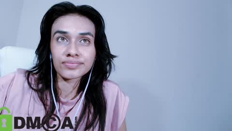 Snapshot of ter23m chatting on 12-17-24, 04:56 Lisa online show from 12-17-24, 04:56