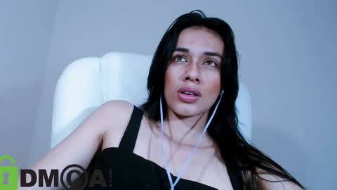 Snapshot of ter23m chatting on 12-22-24, 03:22 Lisa online show from 12-22-24, 03:22