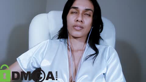 Snapshot of ter23m chatting on 12-30-24, 02:09 Lisa online show from 12-30-24, 02:09