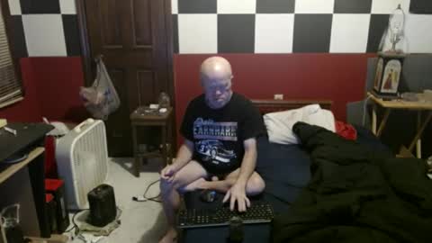 Snapshot of terdy2366 chatting on 01-07-25, 11:24 terdy2366 online show from 01-07-25, 11:24