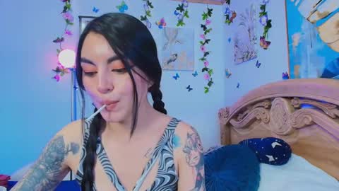 Snapshot of teresa_moon chatting on 09-20-25, 05:47 TERESA Give me a good rating if you enjoy my show online show from 09-20-25, 05:47