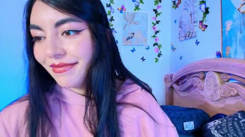 Snapshot of teresa_moon chatting on 10-12-25, 06:07 TERESA Give me a good rating if you enjoy my show online show from 10-12-25, 06:07