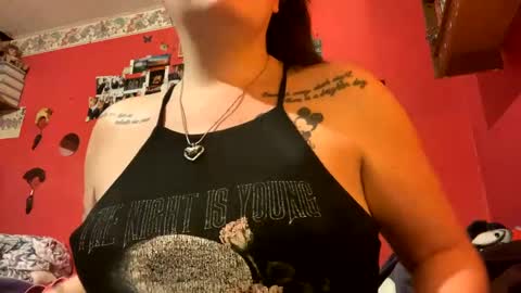 Teresa online show from 01-30-25, 02:36