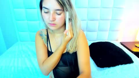 Teresa online show from 02-14-25, 05:57