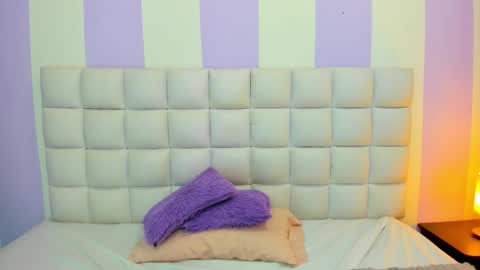 Teresa online show from 03-19-26, 01:59