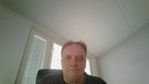 Snapshot of tero007 chatting on 01-22-25, 09:46 tero007 online show from 01-22-25, 09:46