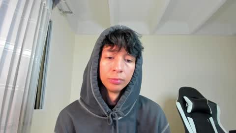 Juanfe  online show from 12-16-24, 02:47