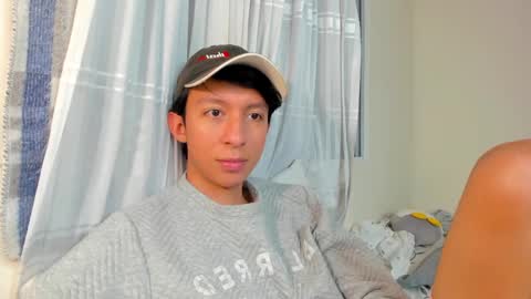 Juanfe  online show from 02-22-25, 01:00