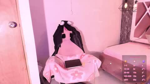 Terra Elowen online show from 10-14-25, 11:11