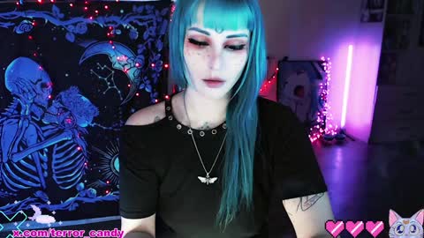 Snapshot of terror_candy chatting on 01-27-25, 03:47 CRY BABY online show from 01-27-25, 03:47