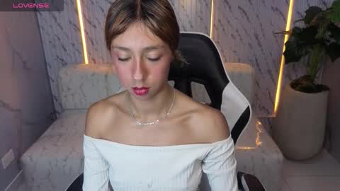 Online 800 to 1400 online show from 10-10-25, 01:10