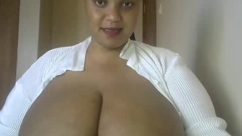 Snapshot of terrylissa chatting on 02-23-25, 08:17 terry online show from 02-23-25, 08:17