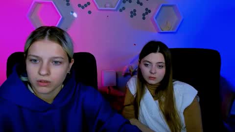 Snapshot of tessa_tea chatting on 11-28-25, 09:56 tessa_tea online show from 11-28-25, 09:56