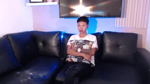 tessachains online show from 01-10-26, 06:04