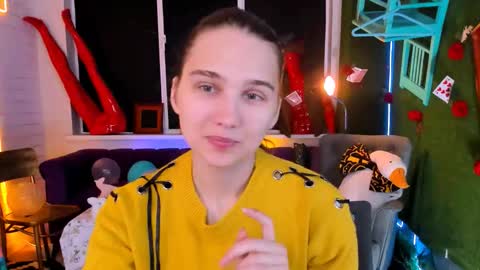 Snapshot of tessamill chatting on 09-20-25, 05:30 Tessa online show from 09-20-25, 05:30