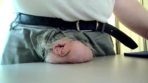 Test the Chat online show from 11-23-25, 05:57