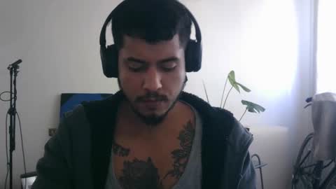 Snapshot of testotease chatting on 01-19-25, 02:49 Milo online show from 01-19-25, 02:49